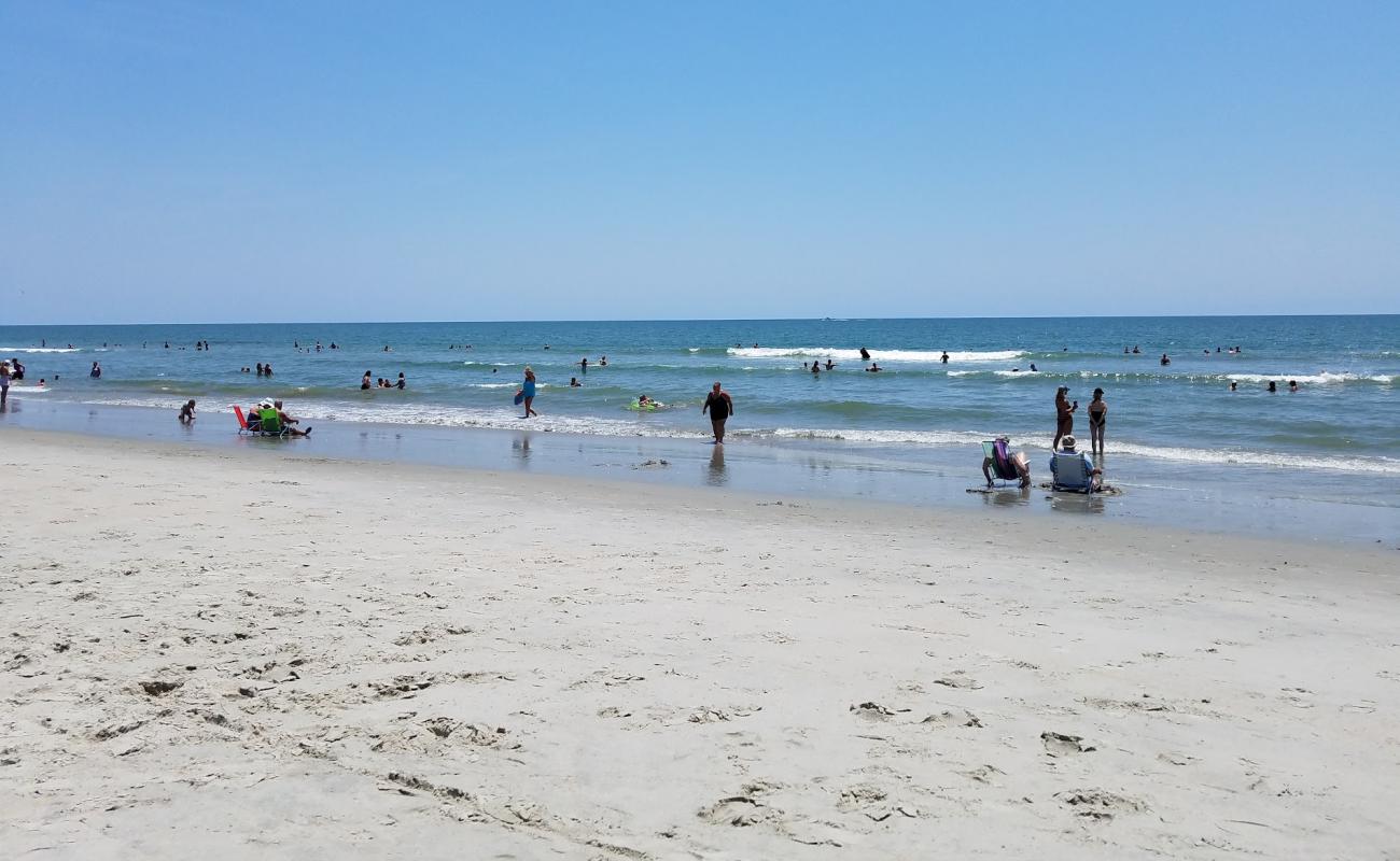 Huntington beach'in fotoğrafı açık bej kum yüzey ile