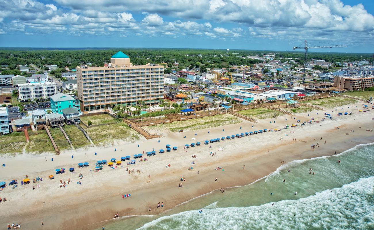 Carolina beach'in fotoğrafı parlak kum yüzey ile