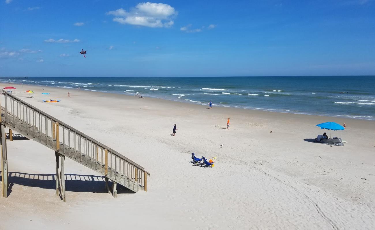 Surf City beach'in fotoğrafı parlak kum yüzey ile