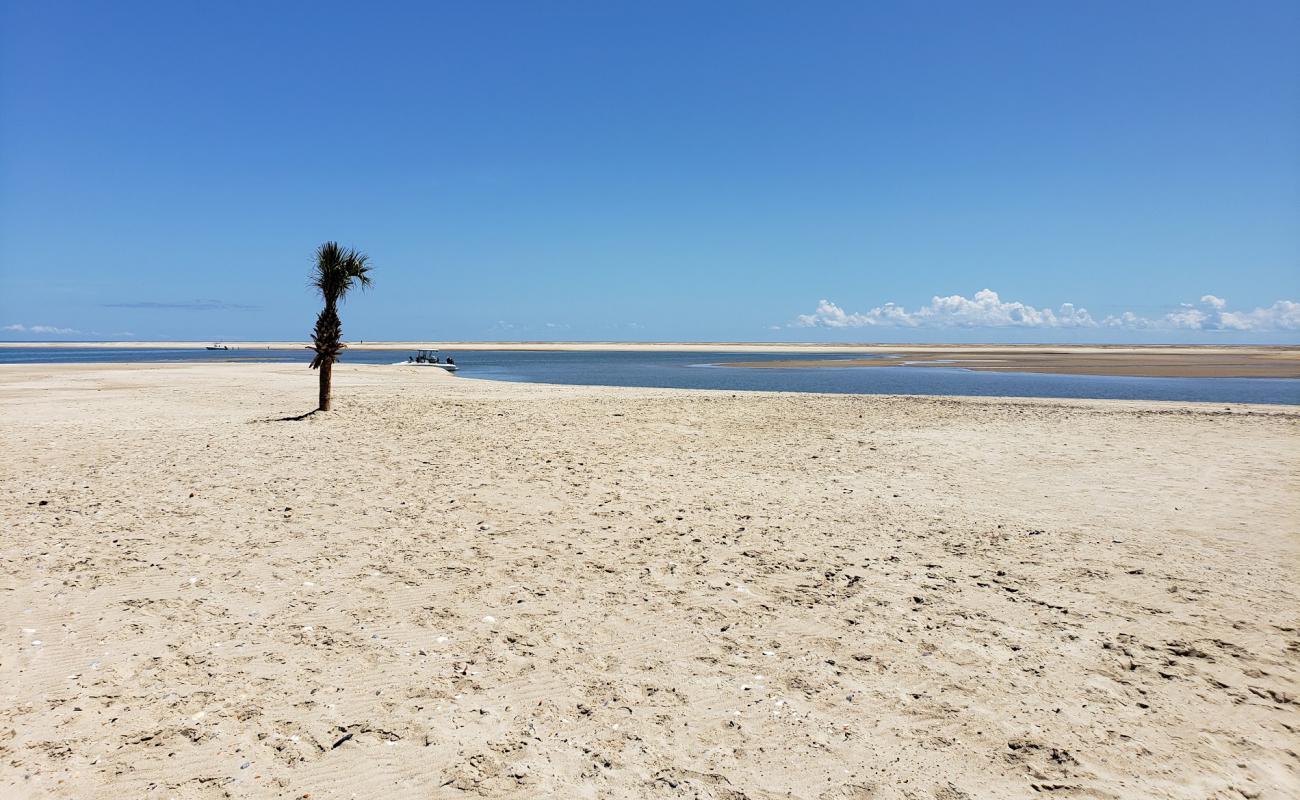 Cape Lookout beach'in fotoğrafı parlak kum yüzey ile