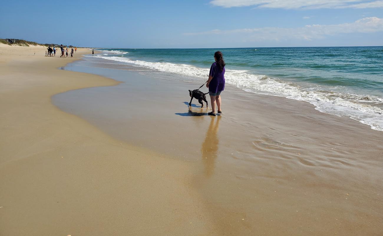 Frisco beach'in fotoğrafı parlak kum yüzey ile