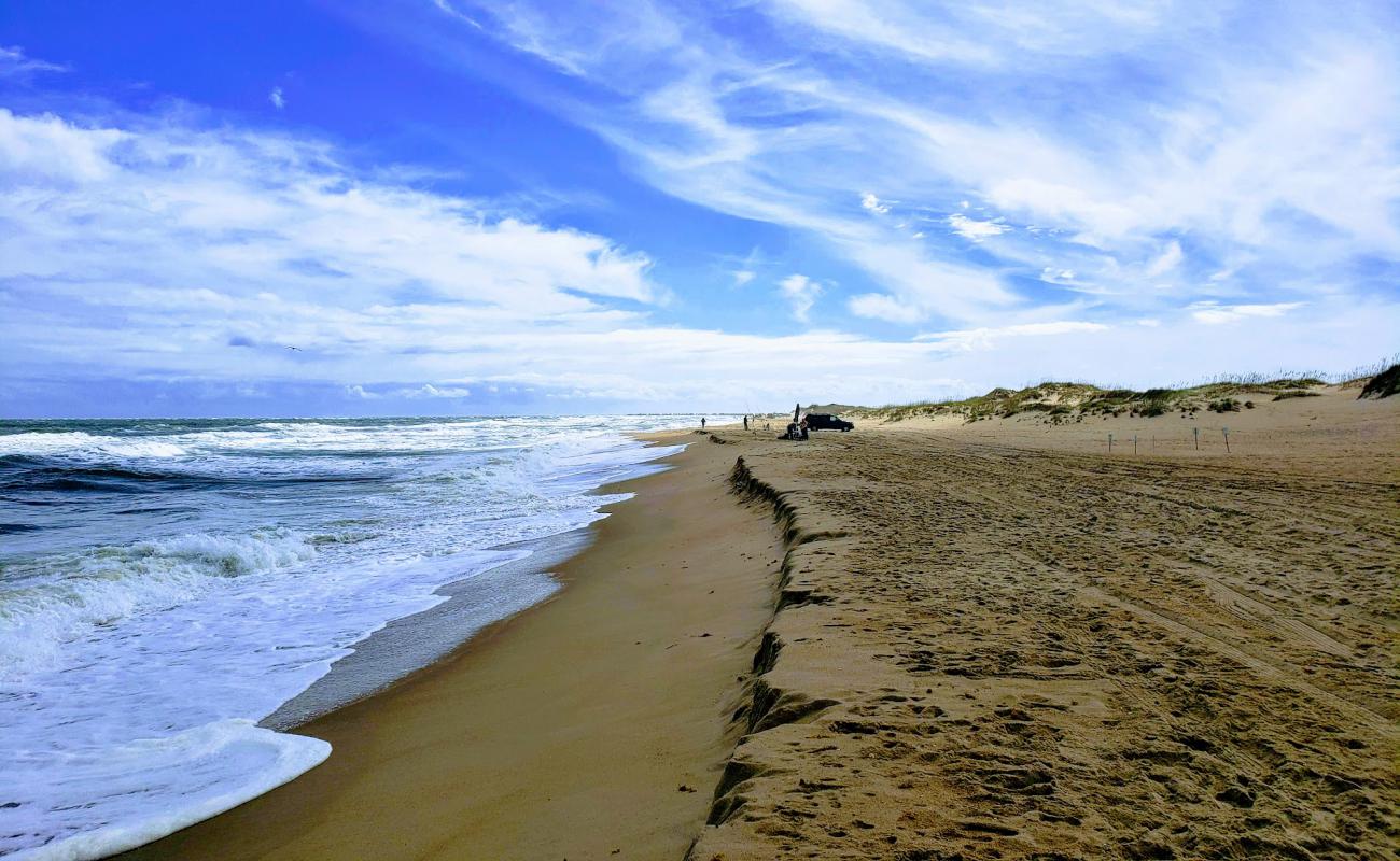 Cape Hatteras beach'in fotoğrafı parlak kum yüzey ile