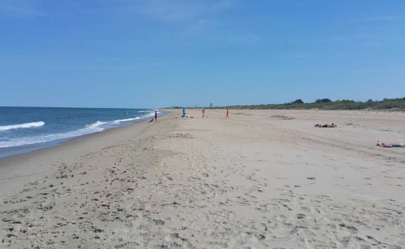 Croatan beach'in fotoğrafı açık bej kum yüzey ile
