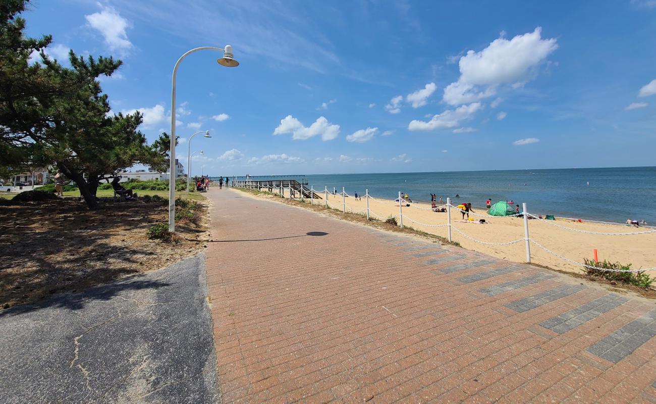 Ocean View beach'in fotoğrafı parlak kum yüzey ile