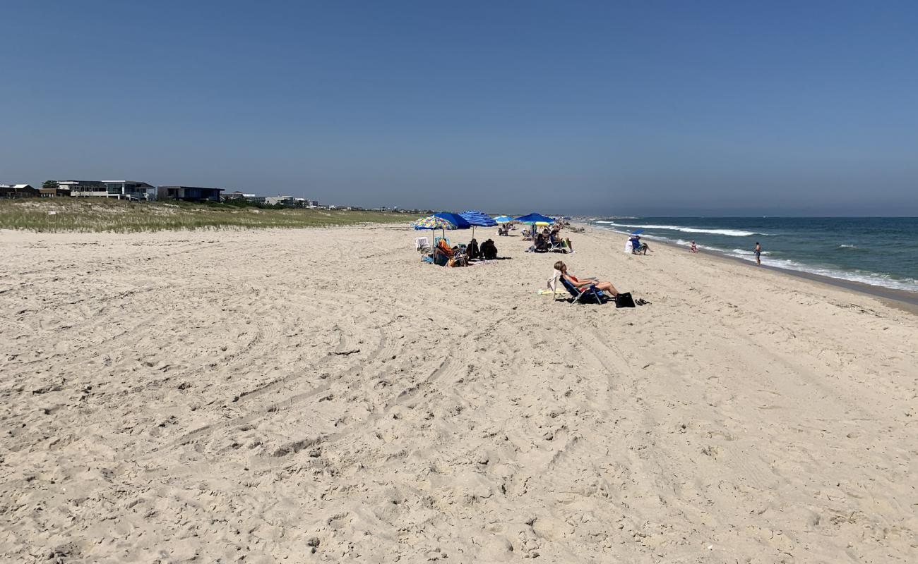 Township Loveladies beach'in fotoğrafı açık bej kum yüzey ile