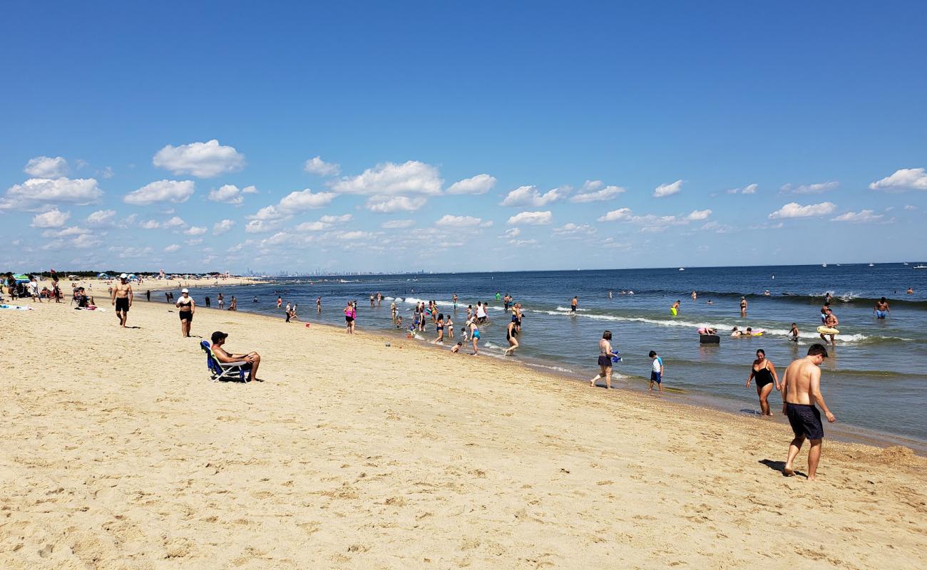 New Jersey Beach'in fotoğrafı açık bej kum yüzey ile