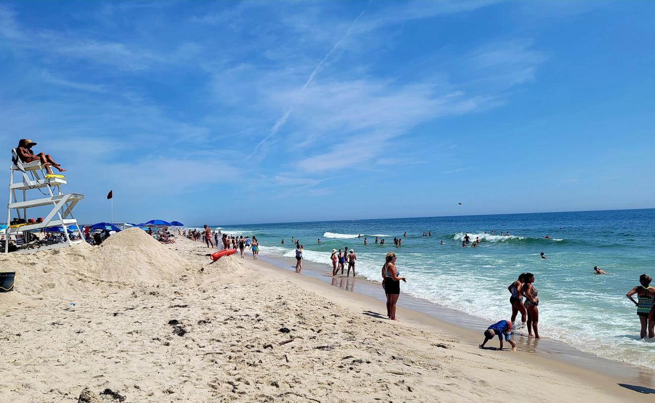 Cupsoque Beach'in fotoğrafı açık bej kum yüzey ile