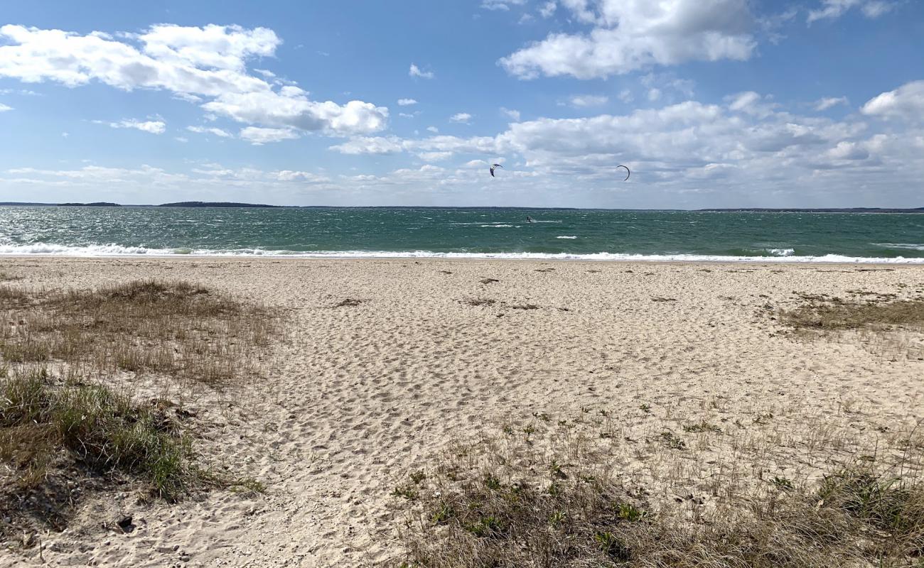 Foster Beach'in fotoğrafı parlak kabuk kumu yüzey ile