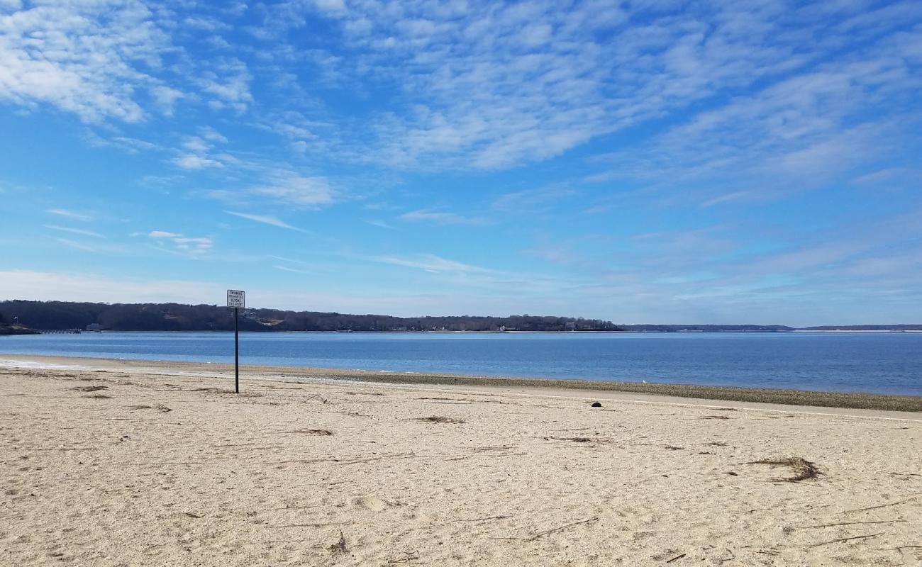 Steer's Beach'in fotoğrafı çakıl ile kum yüzey ile