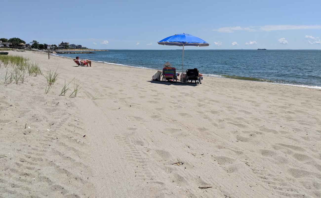 South Pine Creek Beach'in fotoğrafı i̇nce bej kum yüzey ile