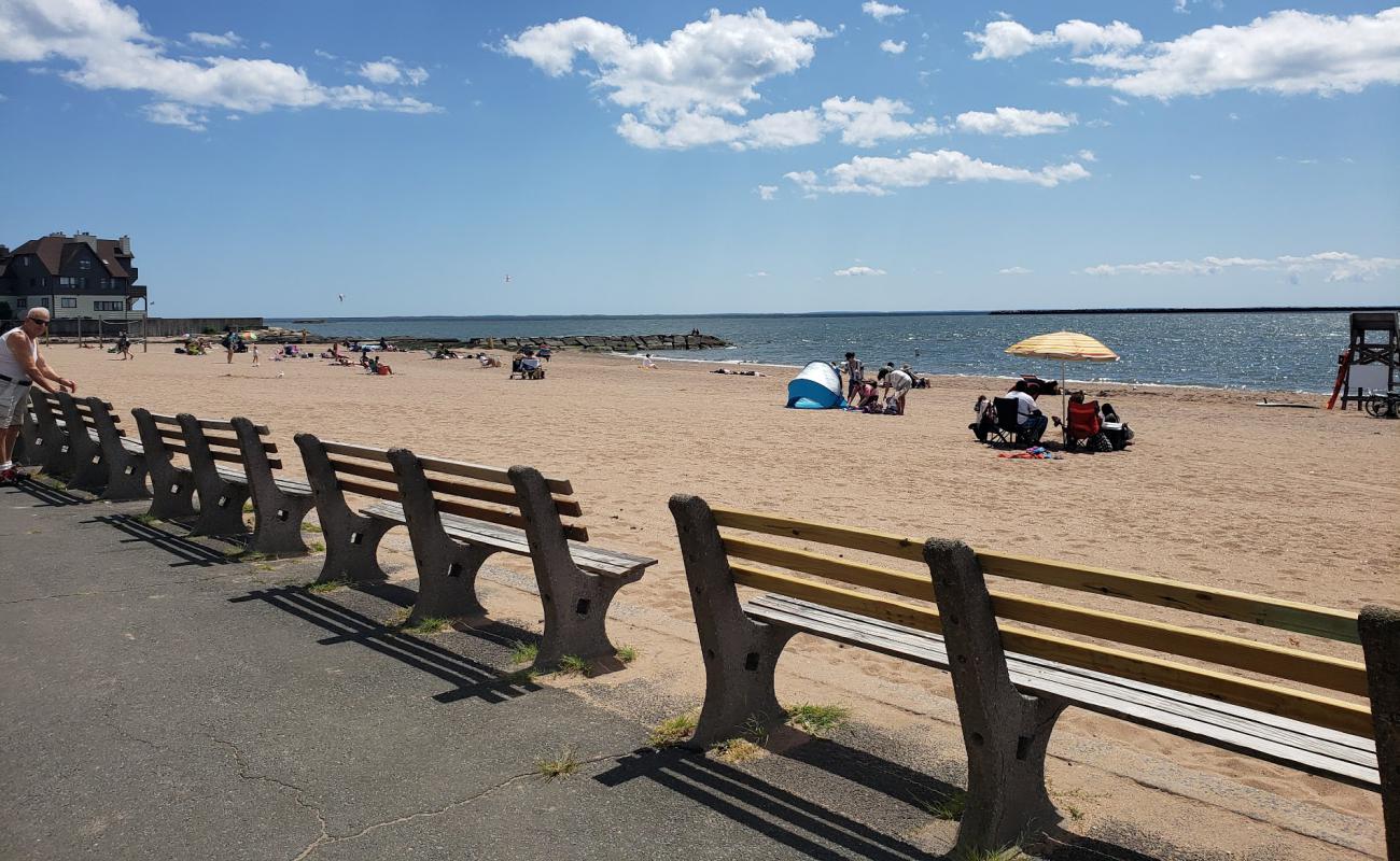Morris Creek beach'in fotoğrafı bej kabuklu kum yüzey ile