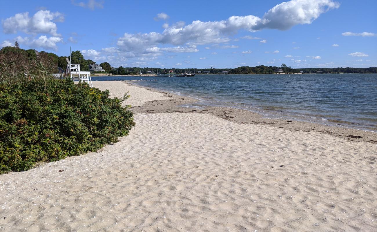 Silvershell Beach'in fotoğrafı açık bej kum yüzey ile