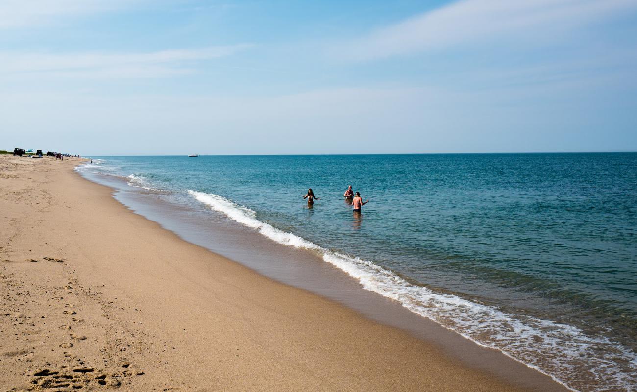 Great Point Beach'in fotoğrafı parlak kum yüzey ile