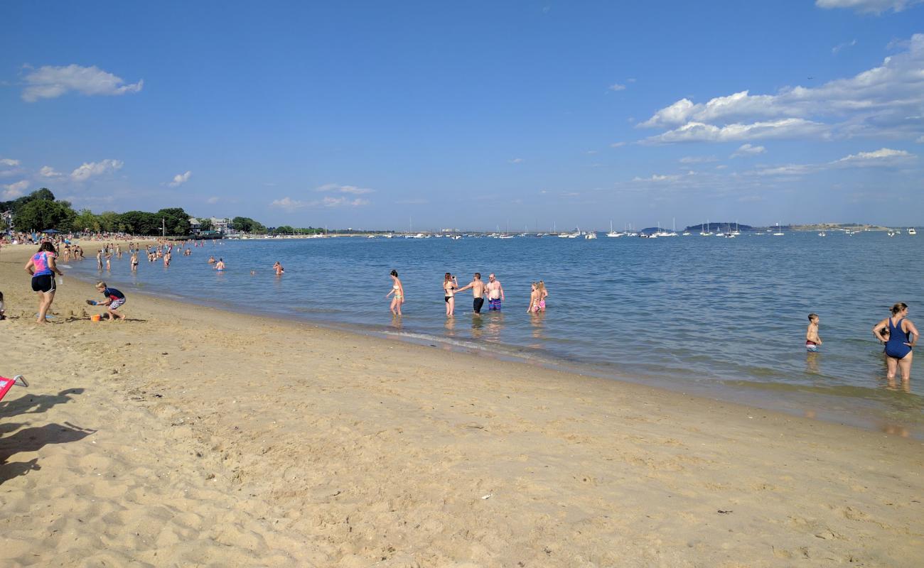 M Street beach'in fotoğrafı açık bej kum yüzey ile