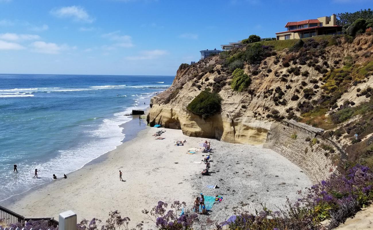 Solana beach'in fotoğrafı açık bej kum yüzey ile