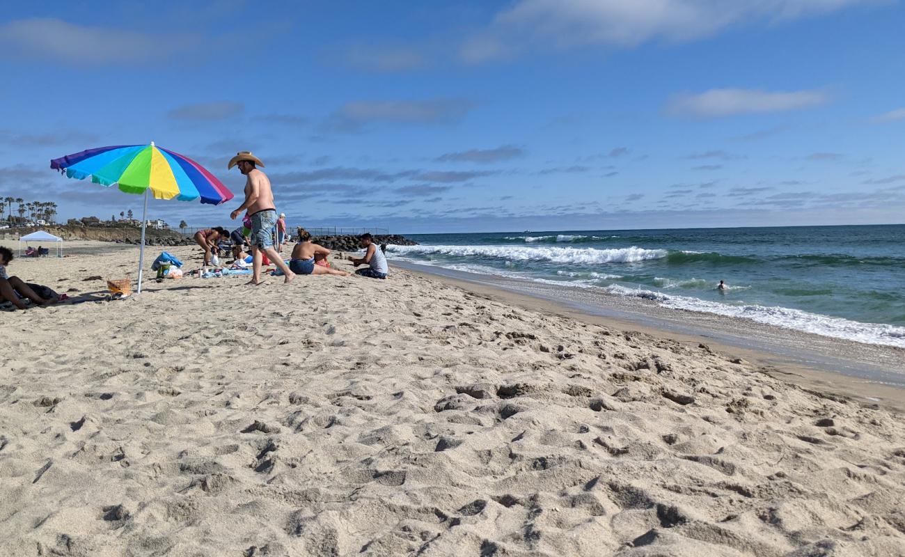 Tamarack beach'in fotoğrafı parlak kum yüzey ile