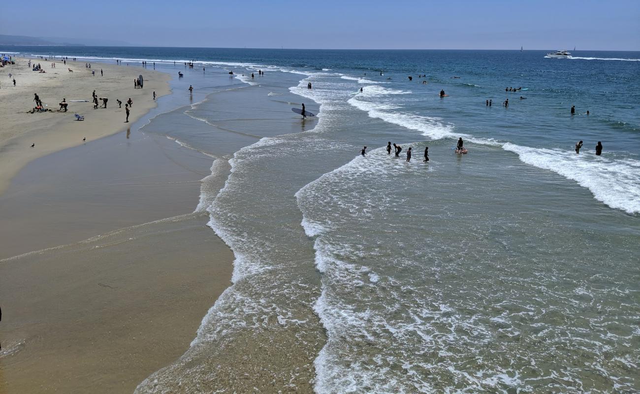 Newport Beach'in fotoğrafı parlak kum yüzey ile