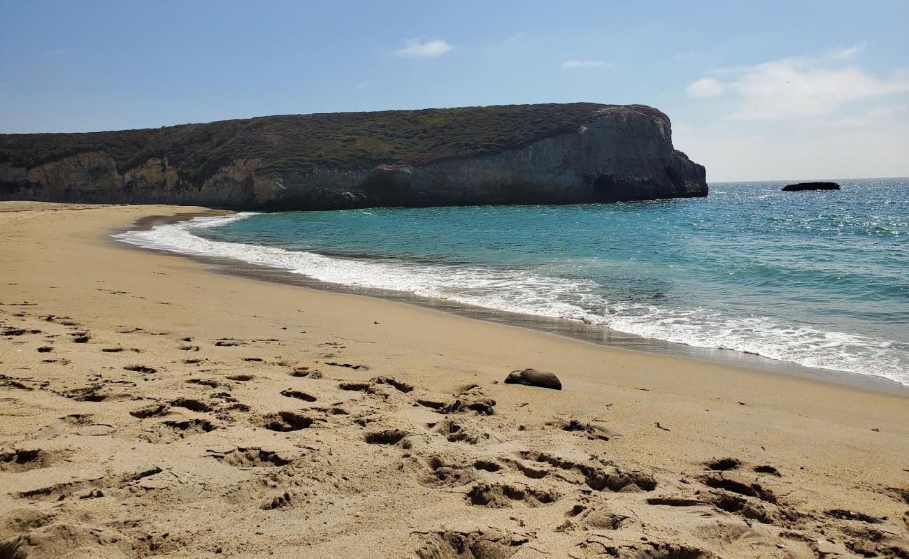 Bonny Doon Beach'in fotoğrafı parlak ince kum yüzey ile