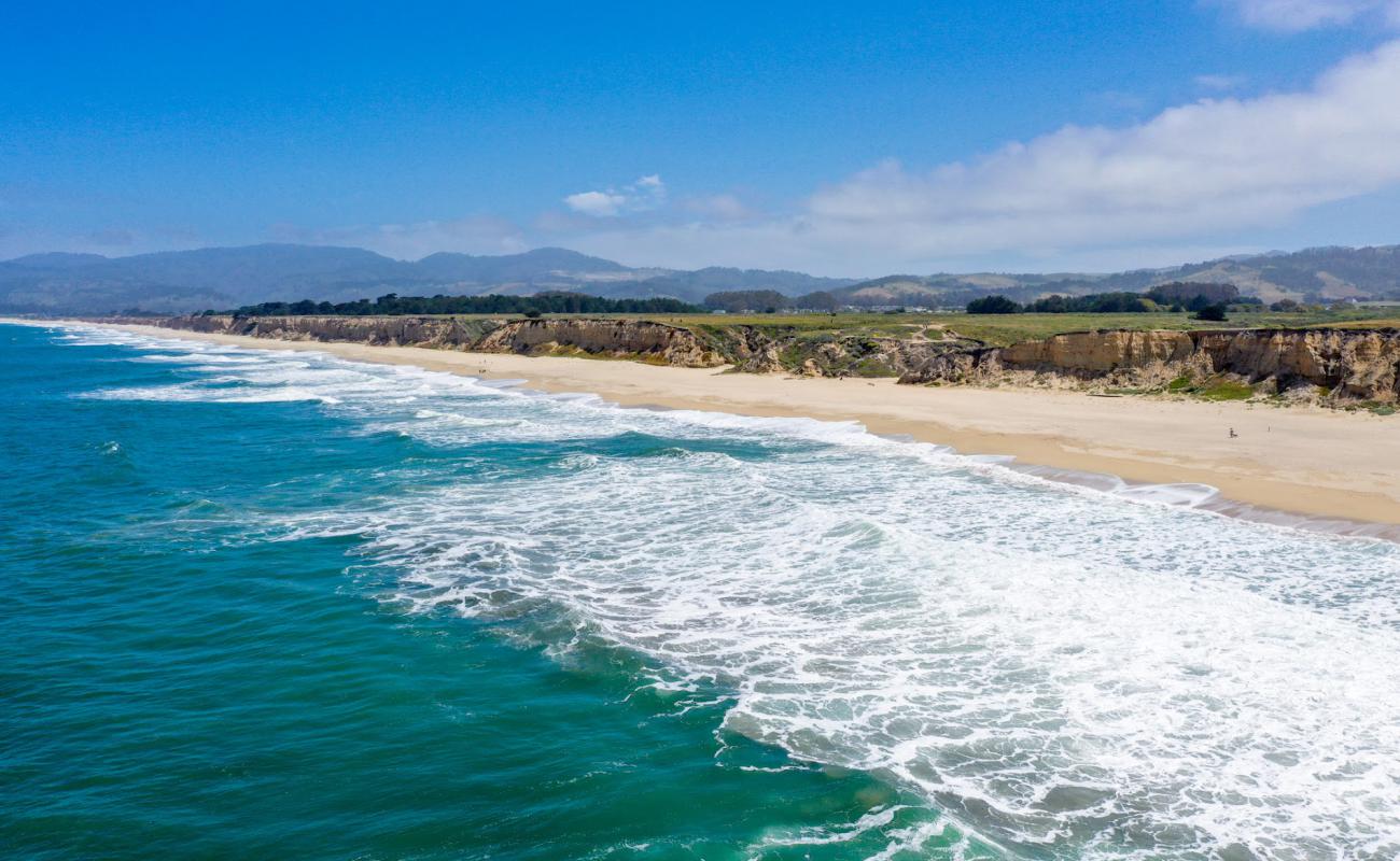 Redondo Beach'in fotoğrafı parlak kum yüzey ile