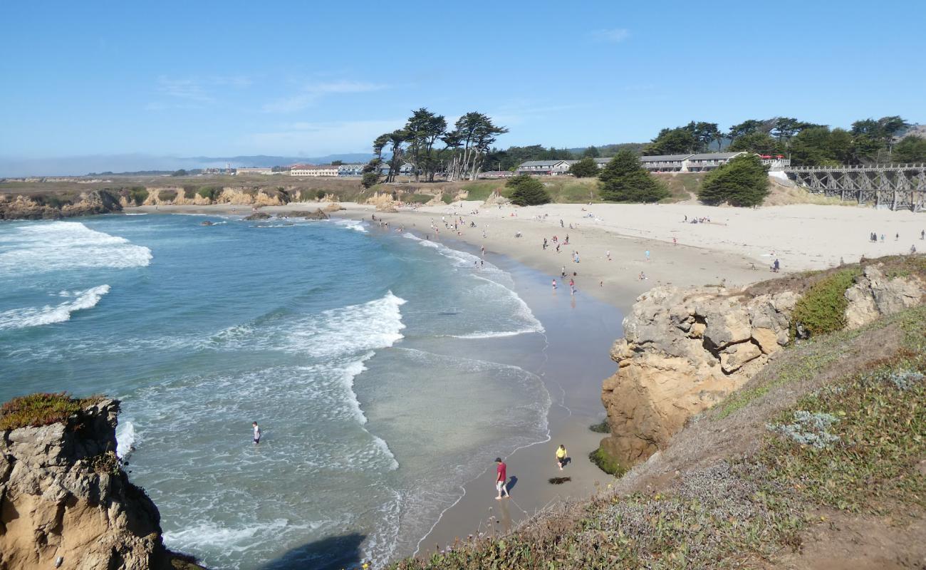 Pudding Creek Beach'in fotoğrafı parlak kum yüzey ile