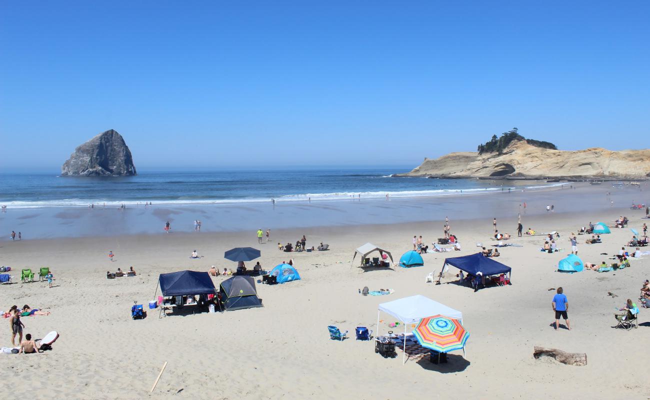 Pacific City Beach II'in fotoğrafı parlak kum yüzey ile