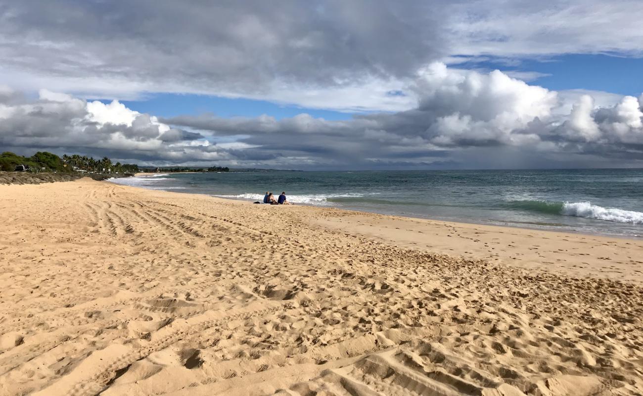 Kekaha Beach'in fotoğrafı parlak kum yüzey ile