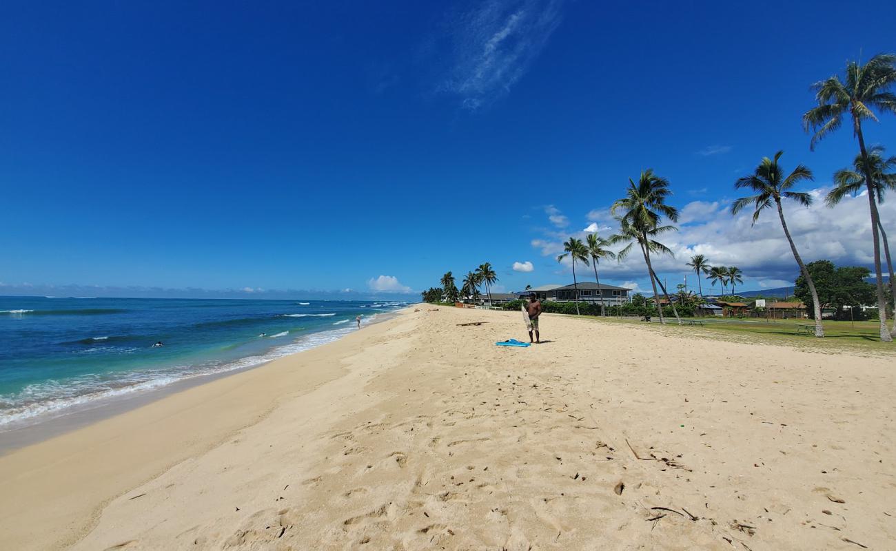 Pu'uloa Beach Park'in fotoğrafı parlak kum yüzey ile