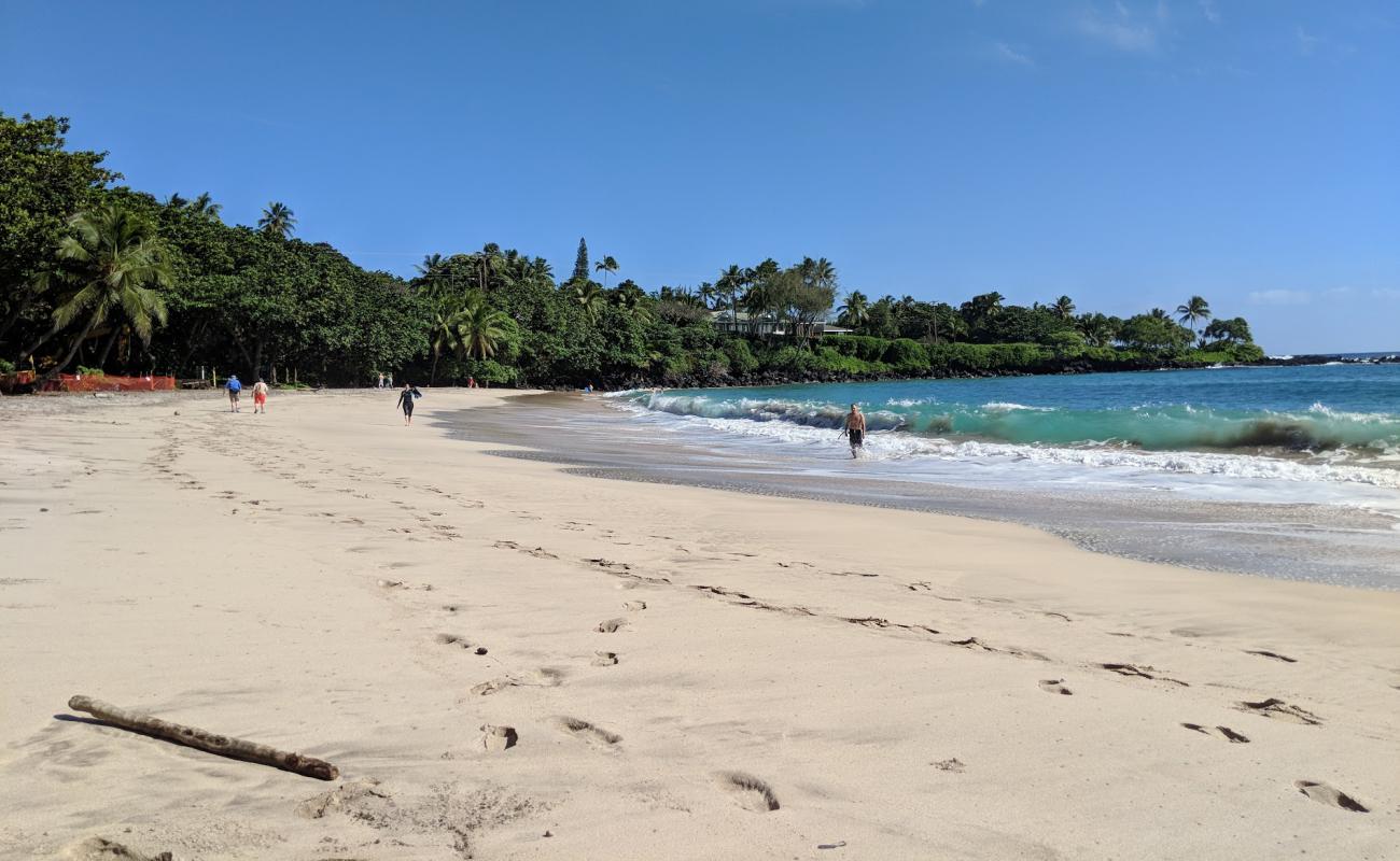 Hamoa Beach'in fotoğrafı gri ince kum yüzey ile