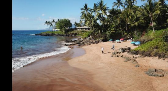 Po'olenalena Beach