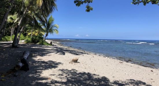 Ke'Ei Beach