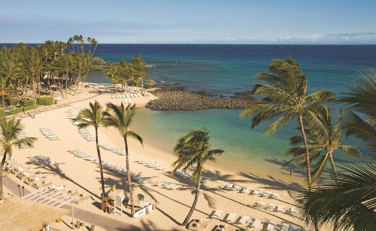 Fairmont Orchid Plajı'in fotoğrafı parlak kum yüzey ile