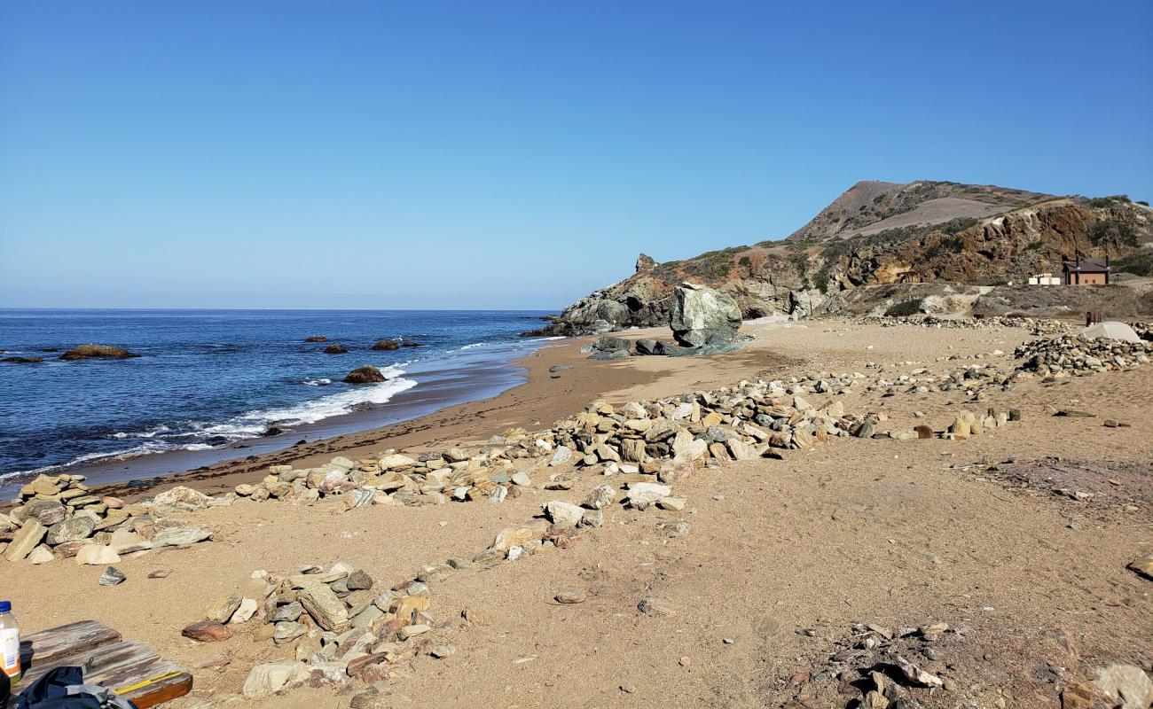 Parsons Landing beach'in fotoğrafı gri çakıl taşı yüzey ile