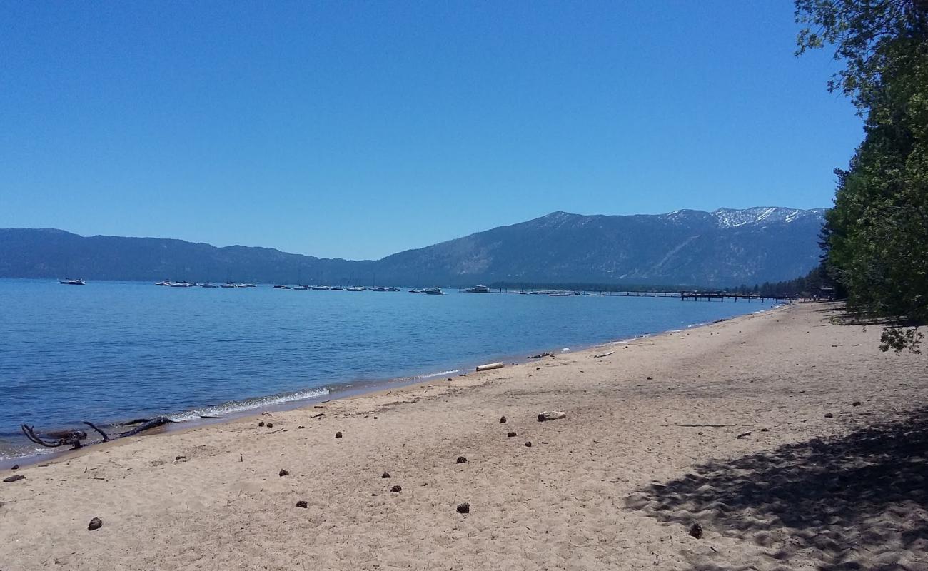 Kiva Beach'in fotoğrafı parlak kum yüzey ile