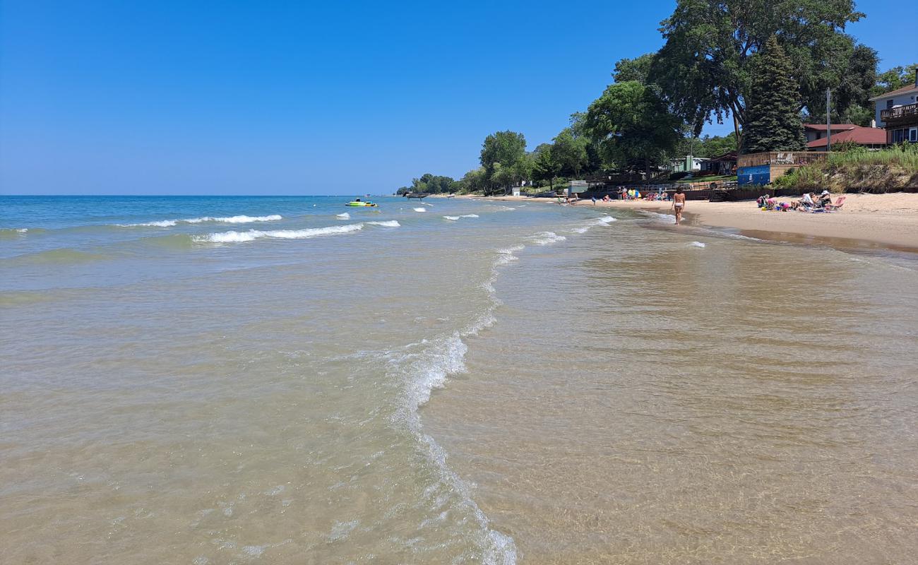 Oak Beach County Park Beach'in fotoğrafı açık bej kum yüzey ile