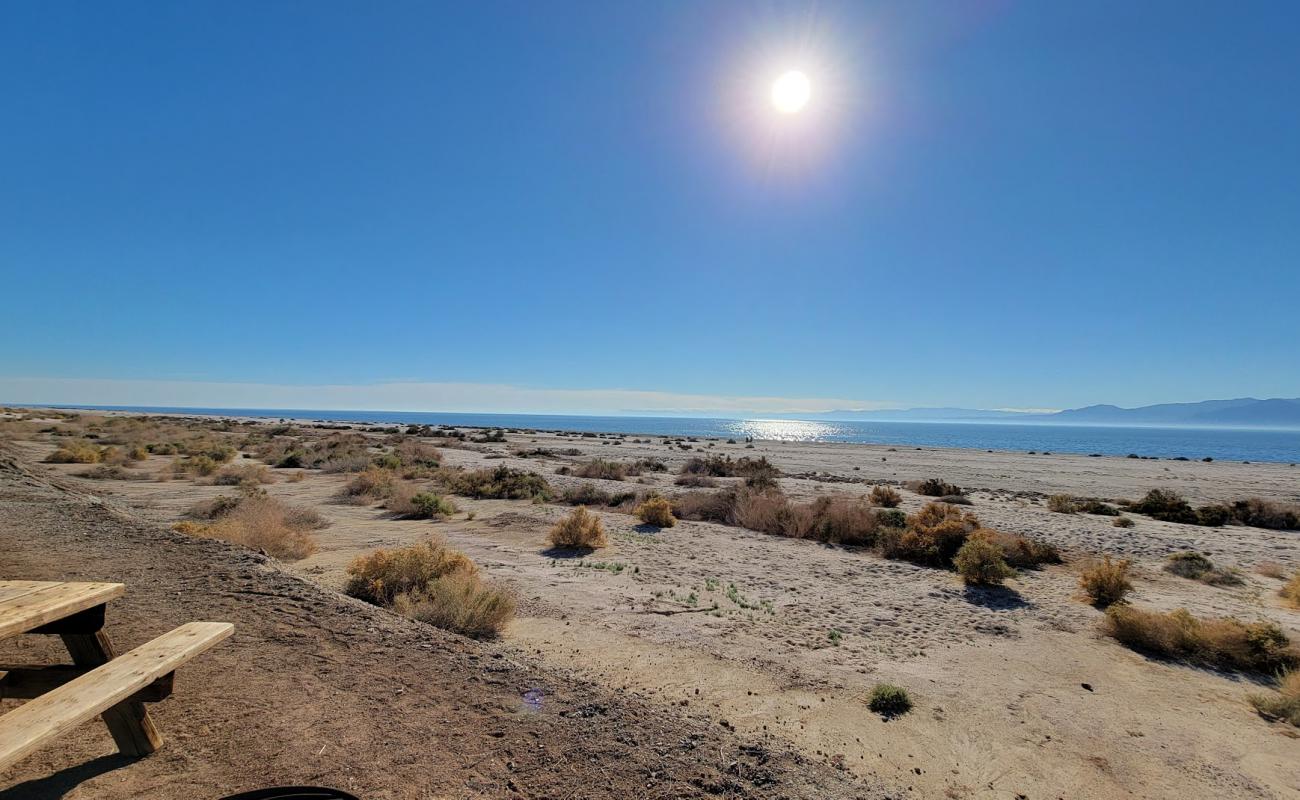 Corvina Beach'in fotoğrafı parlak kum yüzey ile