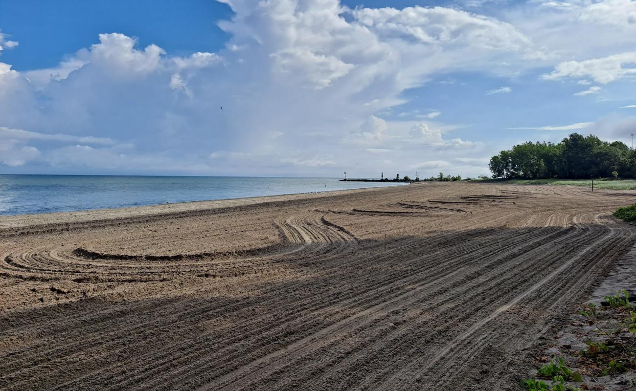Breakwater Beach'in fotoğrafı gri kum yüzey ile