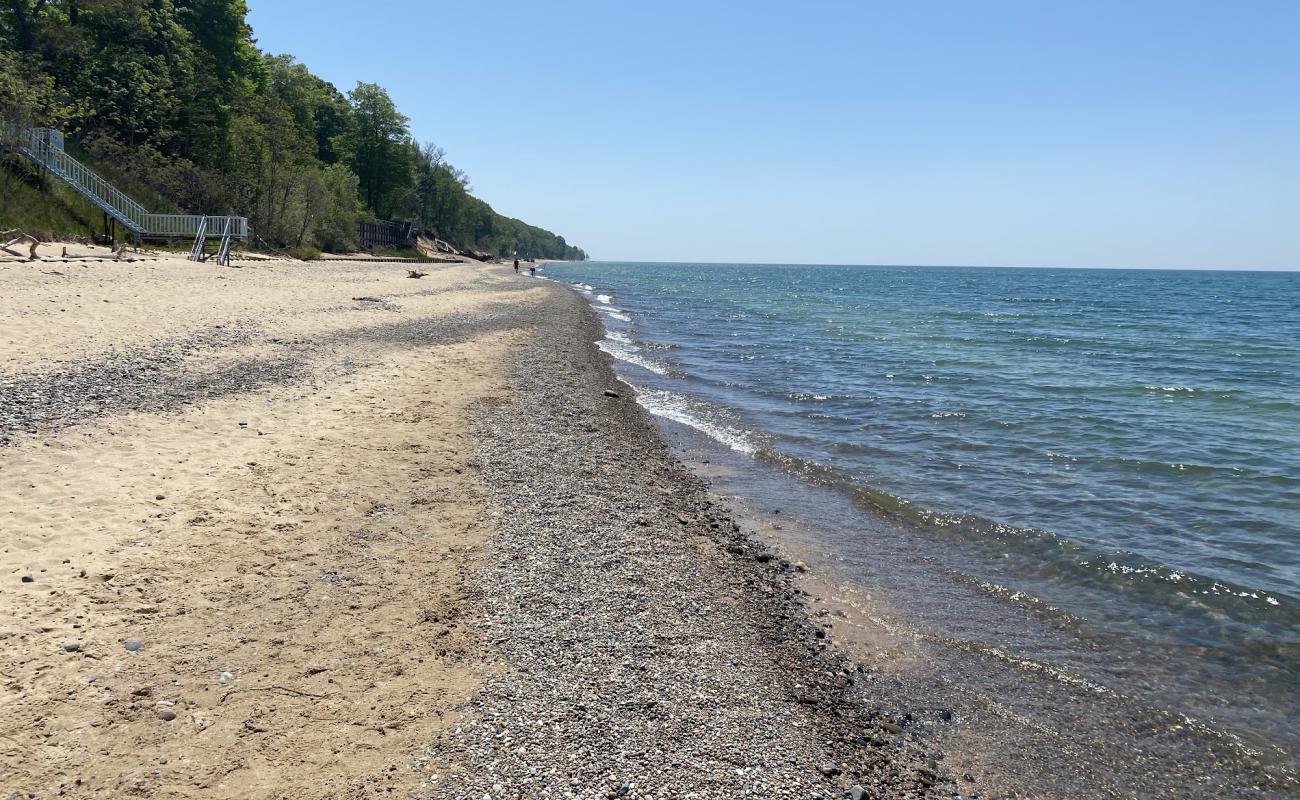 Pier Cove Beach'in fotoğrafı açık bej kum yüzey ile