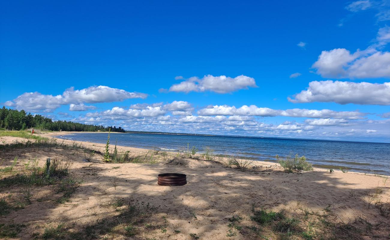 Woodstar beach'in fotoğrafı parlak kum yüzey ile