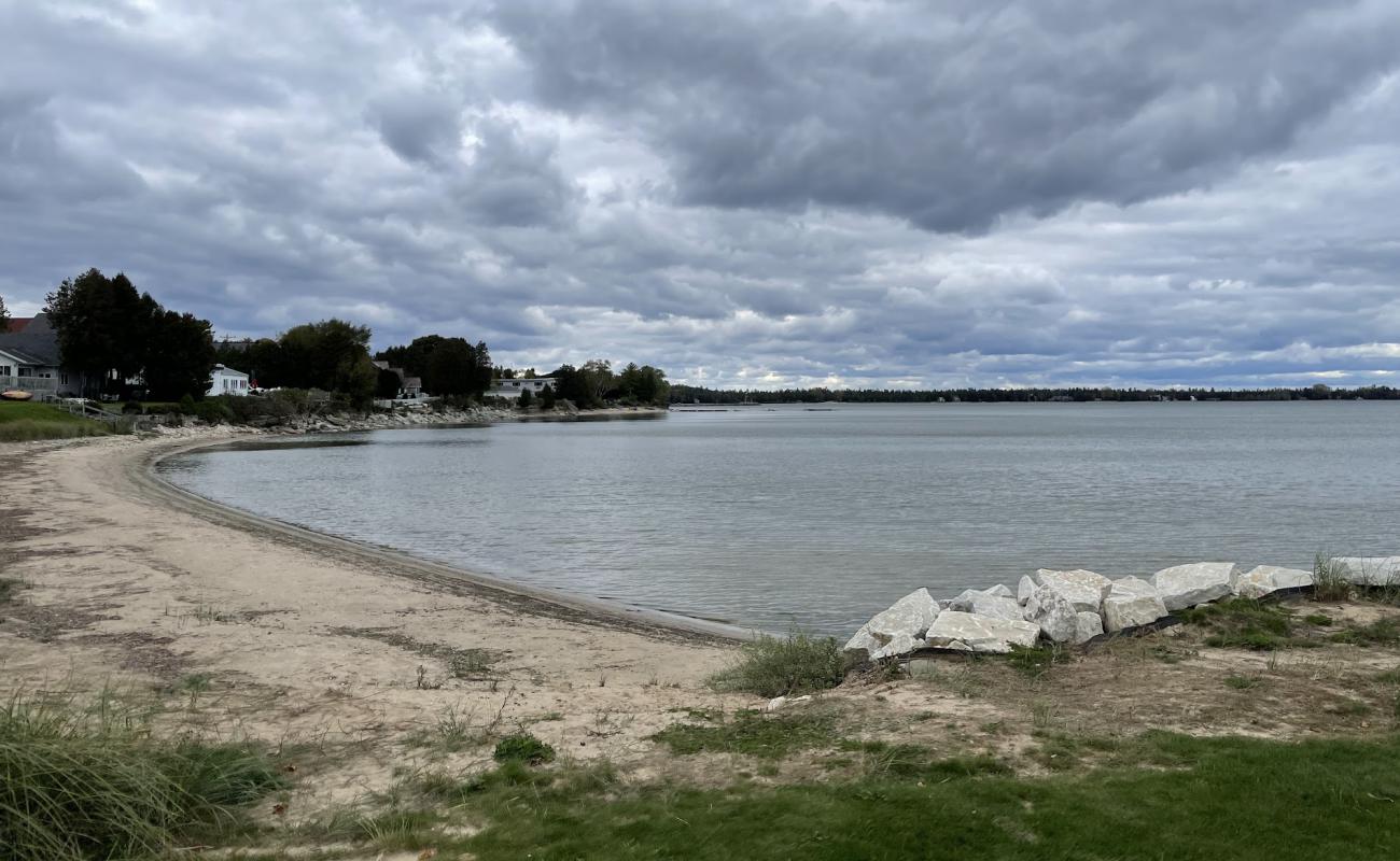 Anclam Beach'in fotoğrafı parlak kum yüzey ile