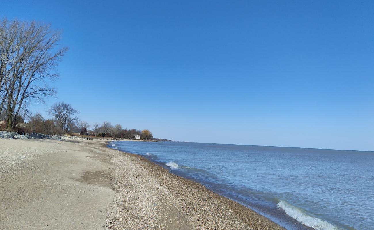 Carol Beach'in fotoğrafı gri kum ve çakıl yüzey ile