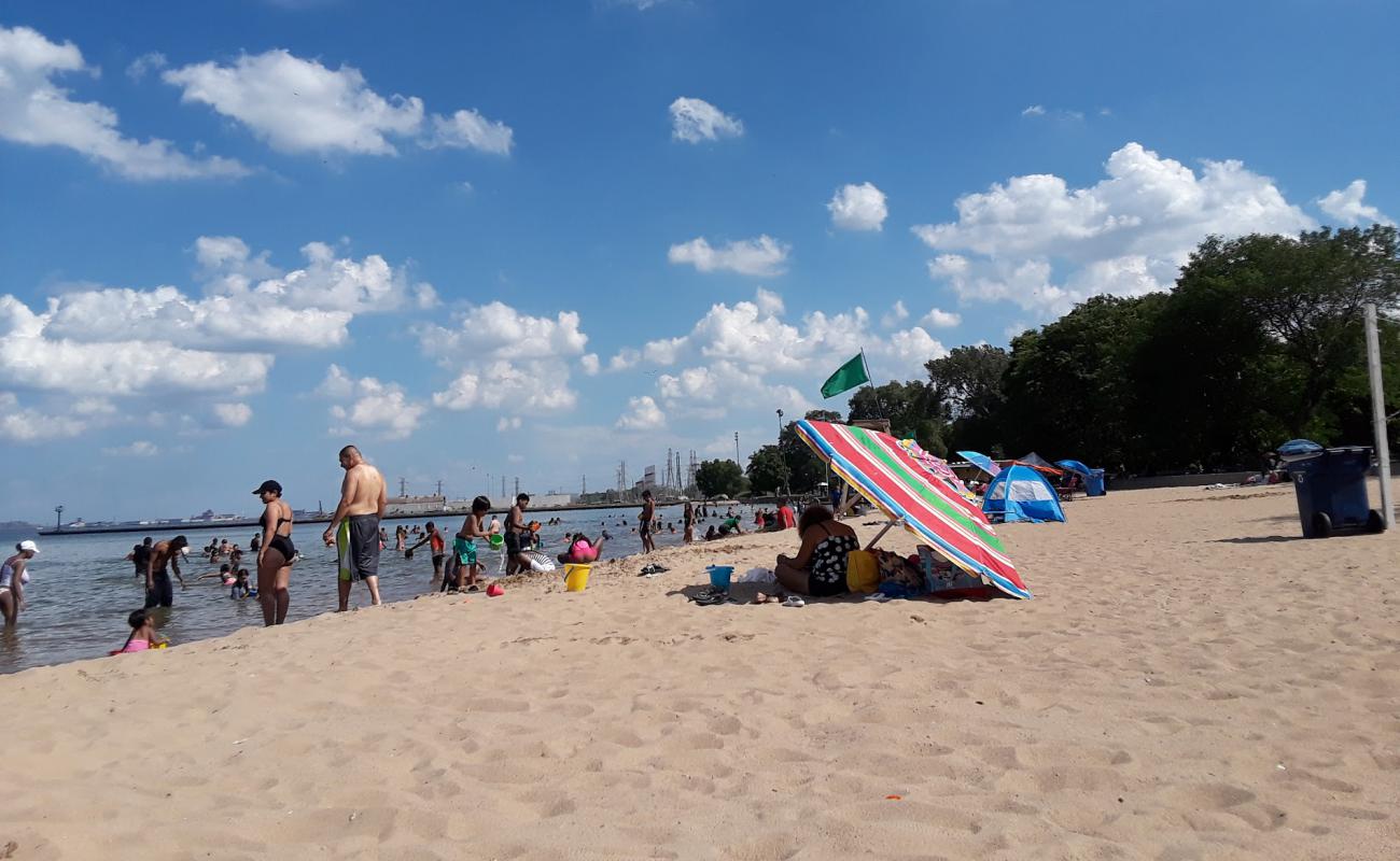 Calumet Beach'in fotoğrafı parlak kum yüzey ile