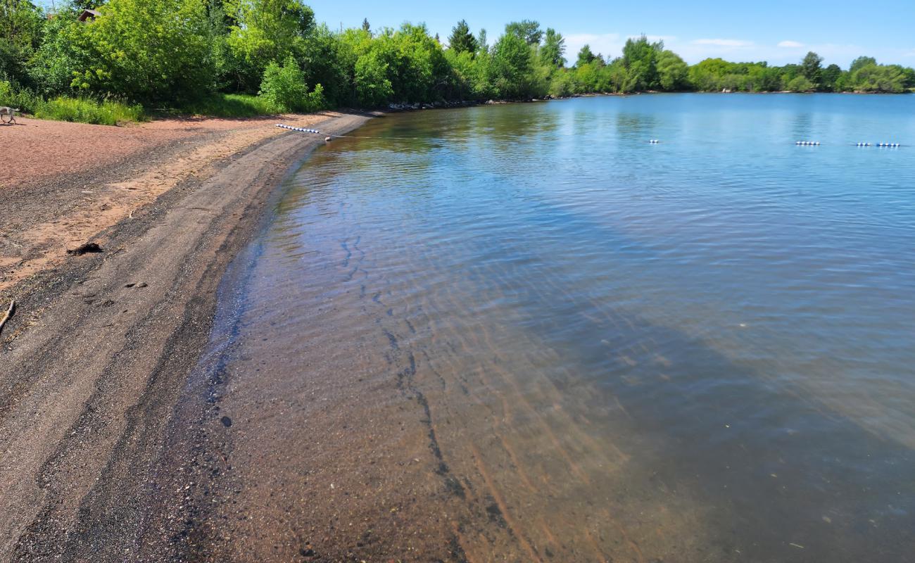 Bayview Park Beach'in fotoğrafı hafif ince çakıl taş yüzey ile