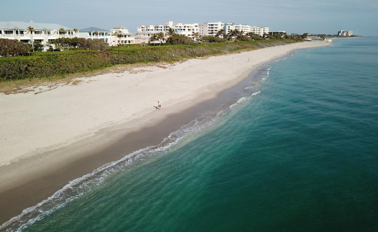 Jupiter Beach'in fotoğrafı açık bej kum yüzey ile