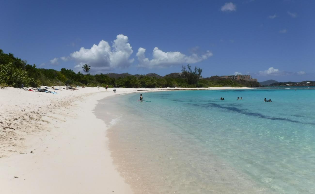 Lindquist beach'in fotoğrafı i̇nce bej kum yüzey ile