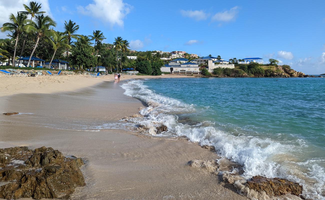 Limetree beach'in fotoğrafı i̇nce bej kum yüzey ile