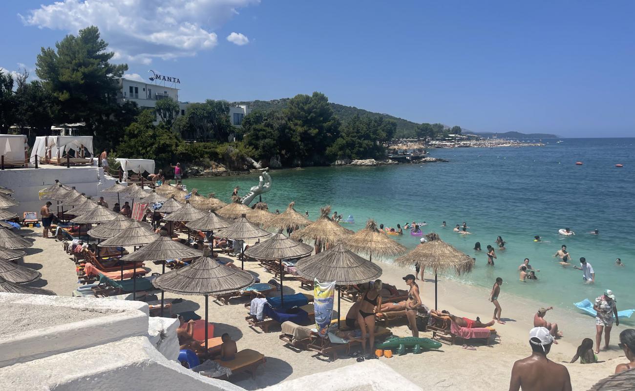 Kamay Beach'in fotoğrafı açık bej kum yüzey ile