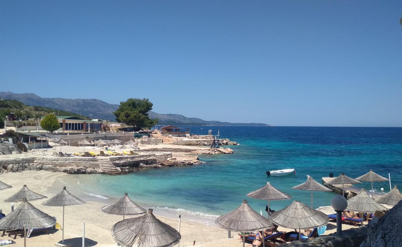 Artur Beach'in fotoğrafı açık bej kum yüzey ile
