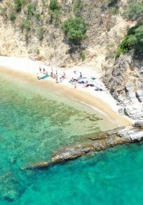 Tongo Adası
