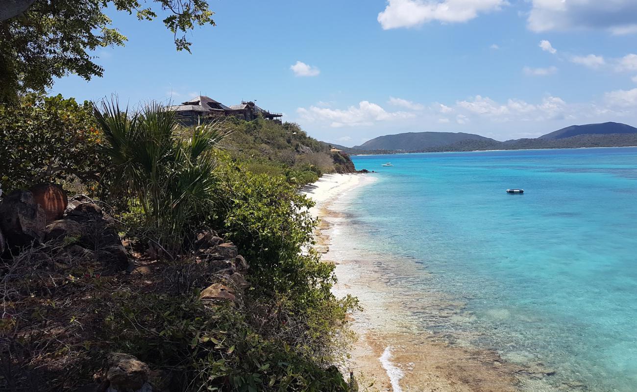 Necker Island beach'in fotoğrafı parlak kum yüzey ile