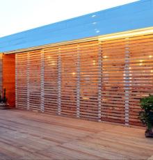 Naìs Beach Club